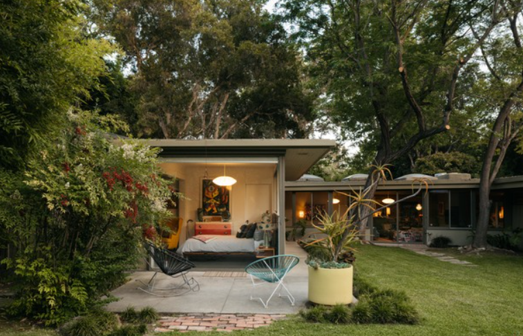 South Pasadena Mid Century Home,