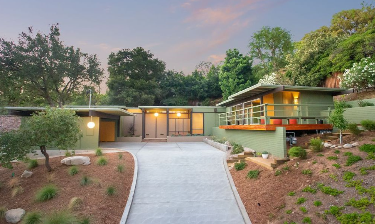 Calvin Straub Mid Century Home