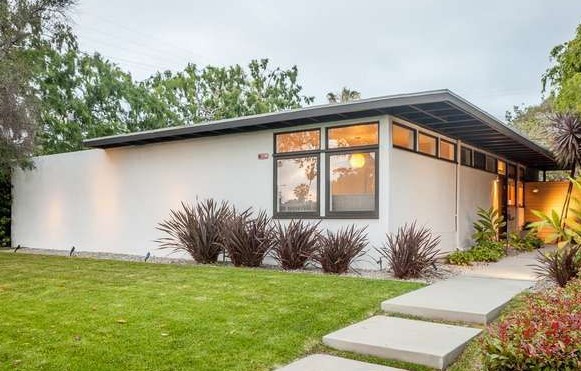 Beautiful Mid Century Modern 