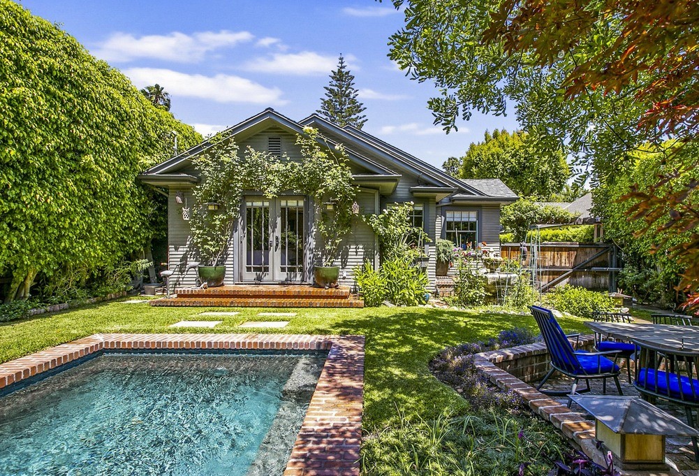BEAUTIFUL HOLLYWOOD CRAFTSMAN HOME