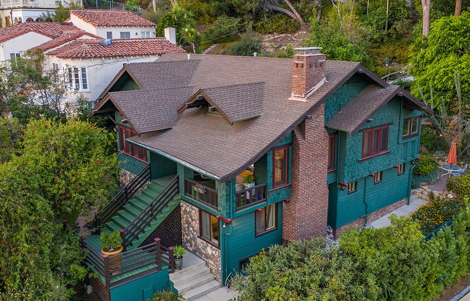 MODERNIZED CRAFTSMAN HOME