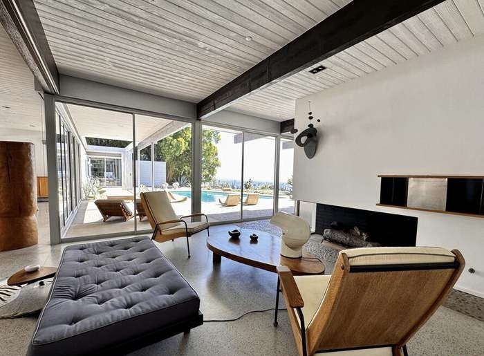 BEVERLY HILLS RICHARD NEUTRA’S
