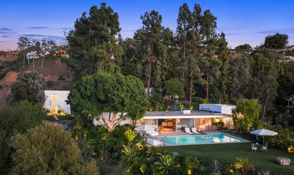 The Loring House By Celebrated Modernist Architect Richard Neutra | 