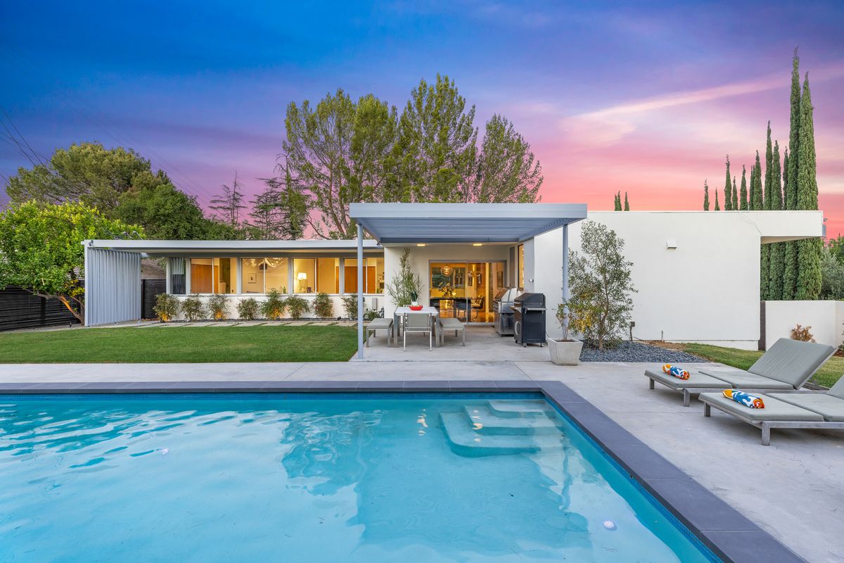 Woodland Hills Richard Neutra J.n. 