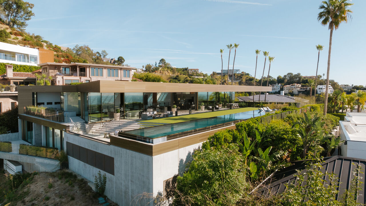 Bird Streets Zoltan E. Pali Architectural Estate